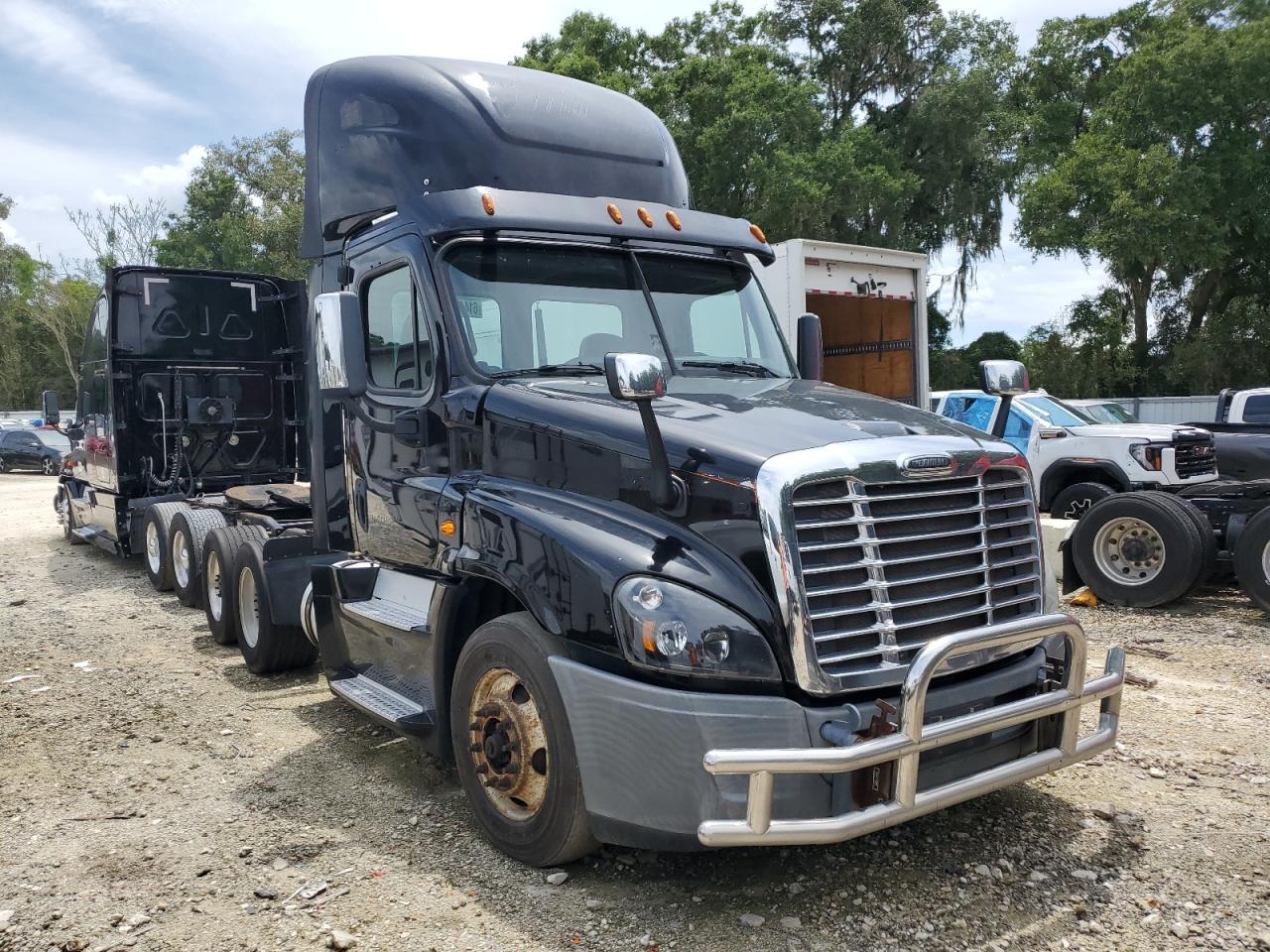 2016 Frht Cascadia 125