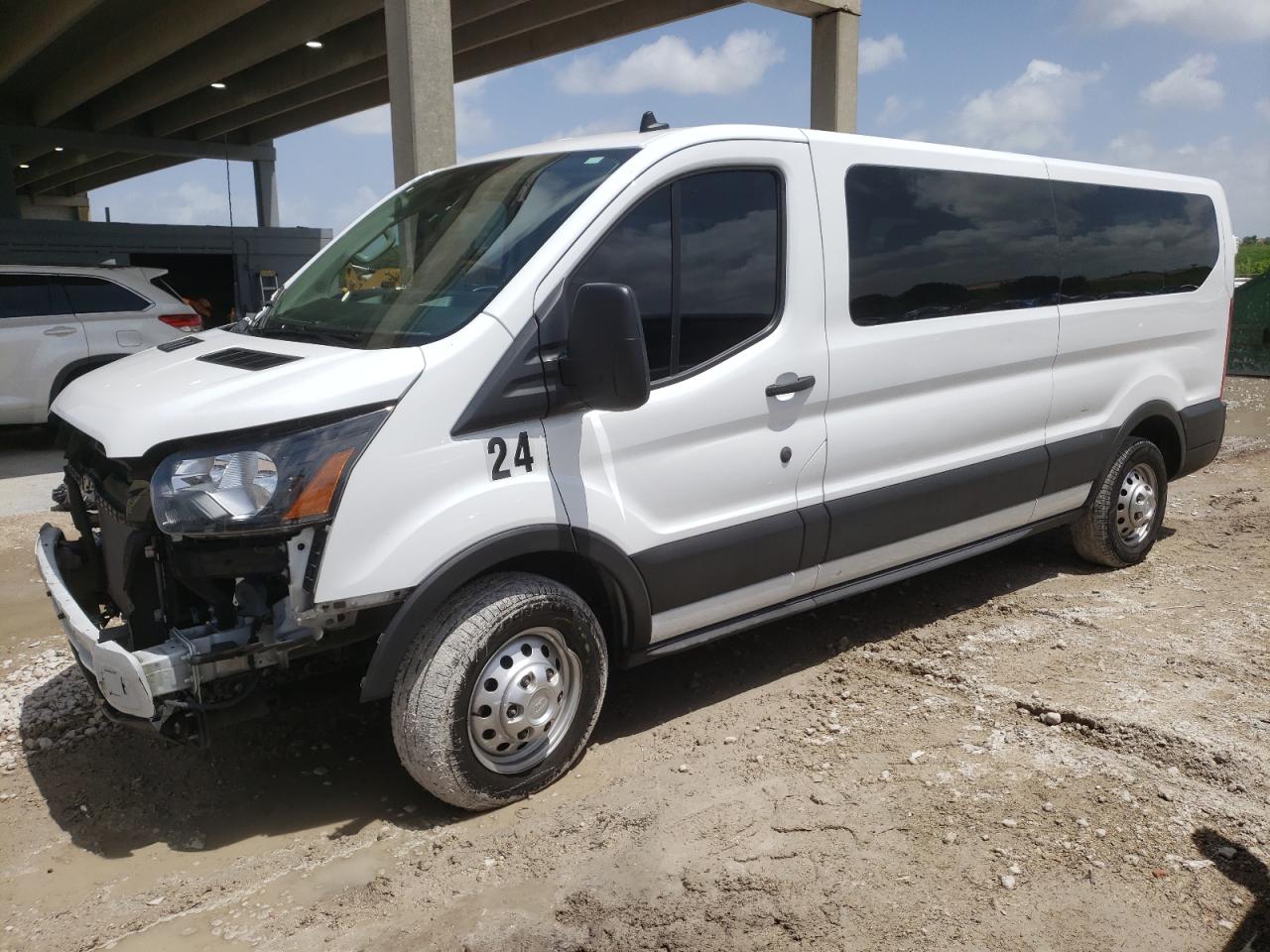 2023 Ford Transit t-