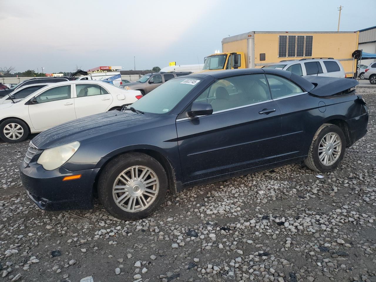 2008 Chrysler Sebring to