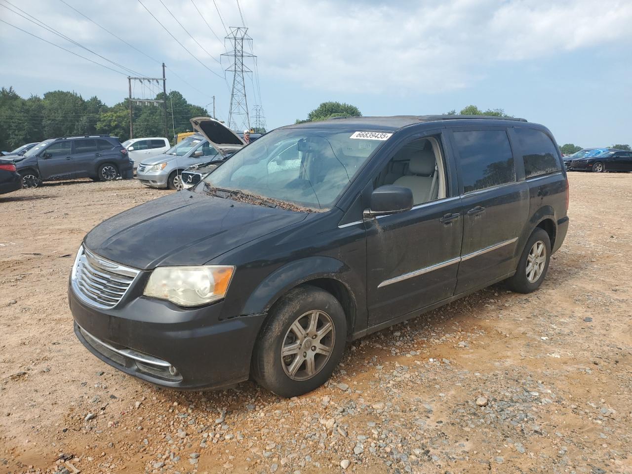 2013 Chry Town & country touring