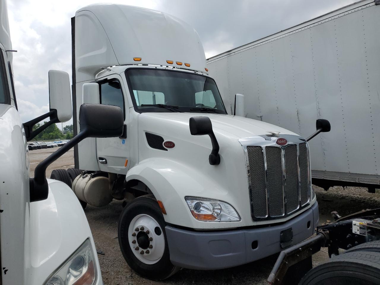 2016 Peterbilt 579
