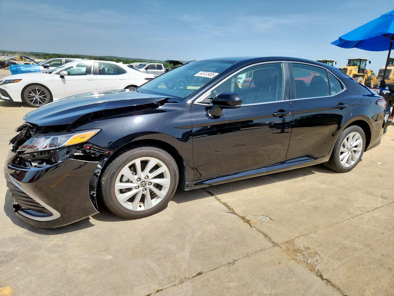 2023 Toyota Camry le