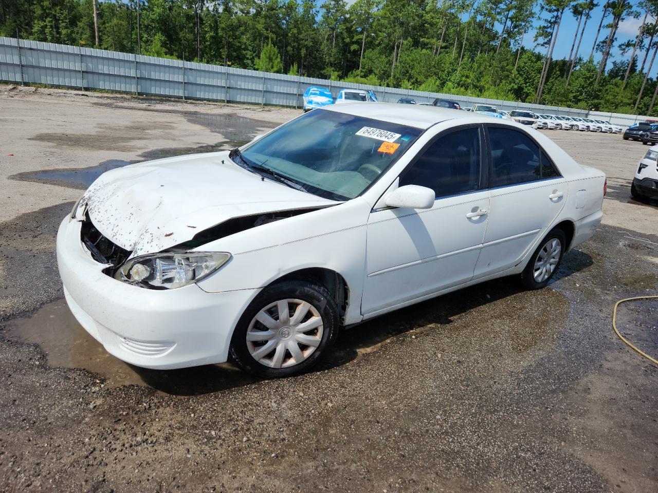 2005 Toyota Camry le