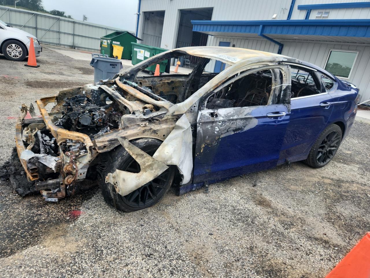 2016 Ford Fusion tit