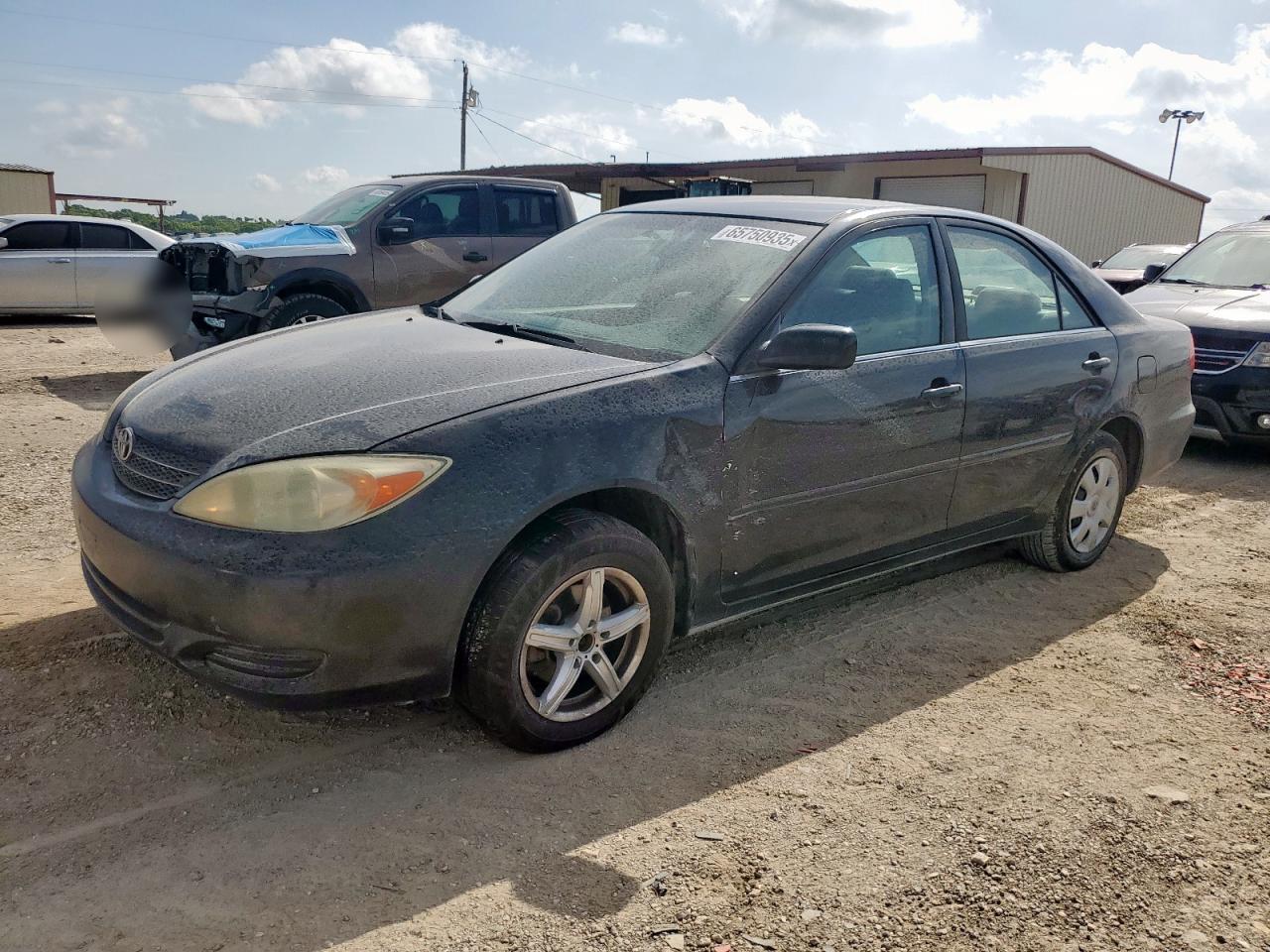 2002 Toyota Camry le