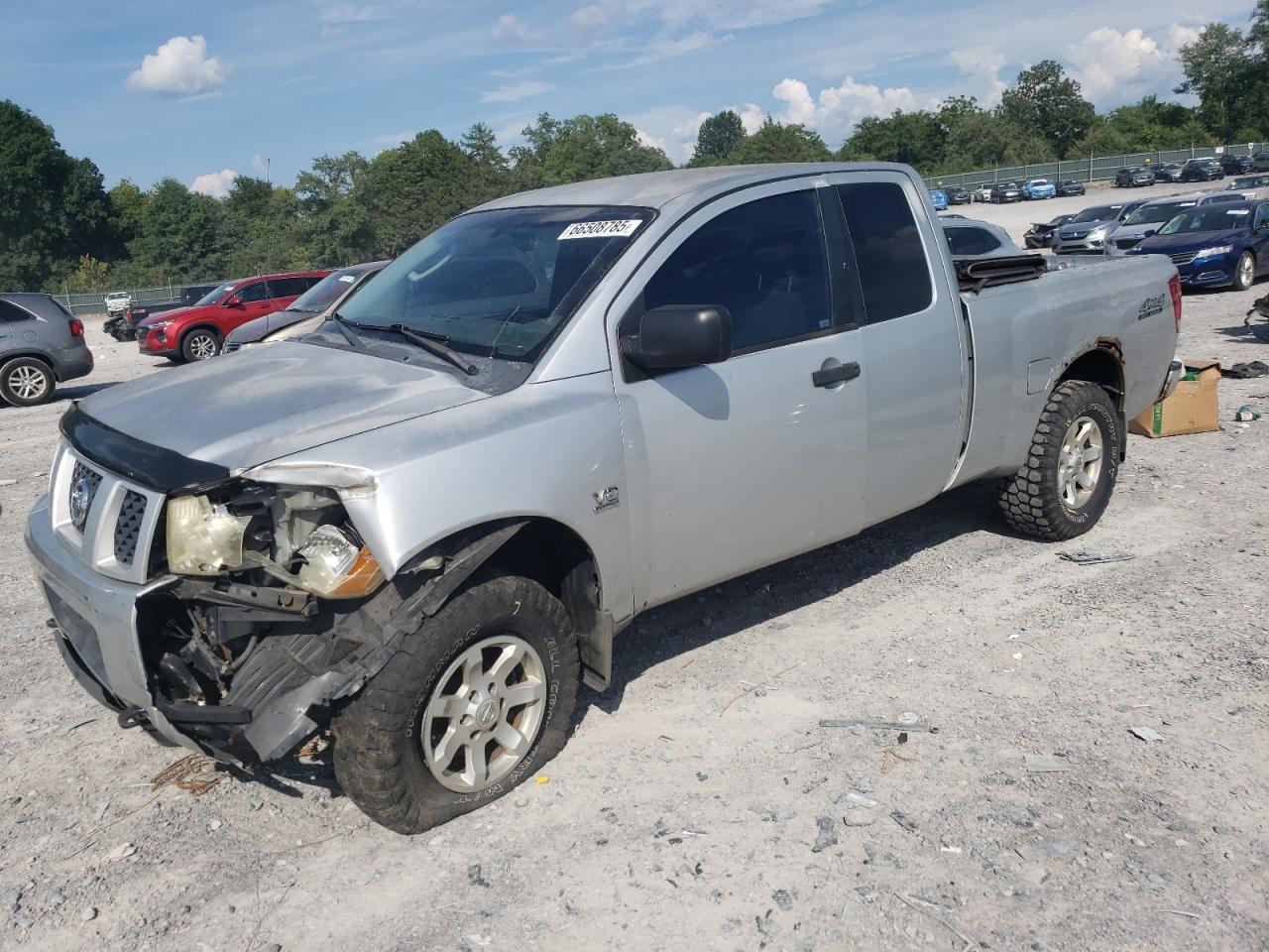 2004 Nissan Titan xe