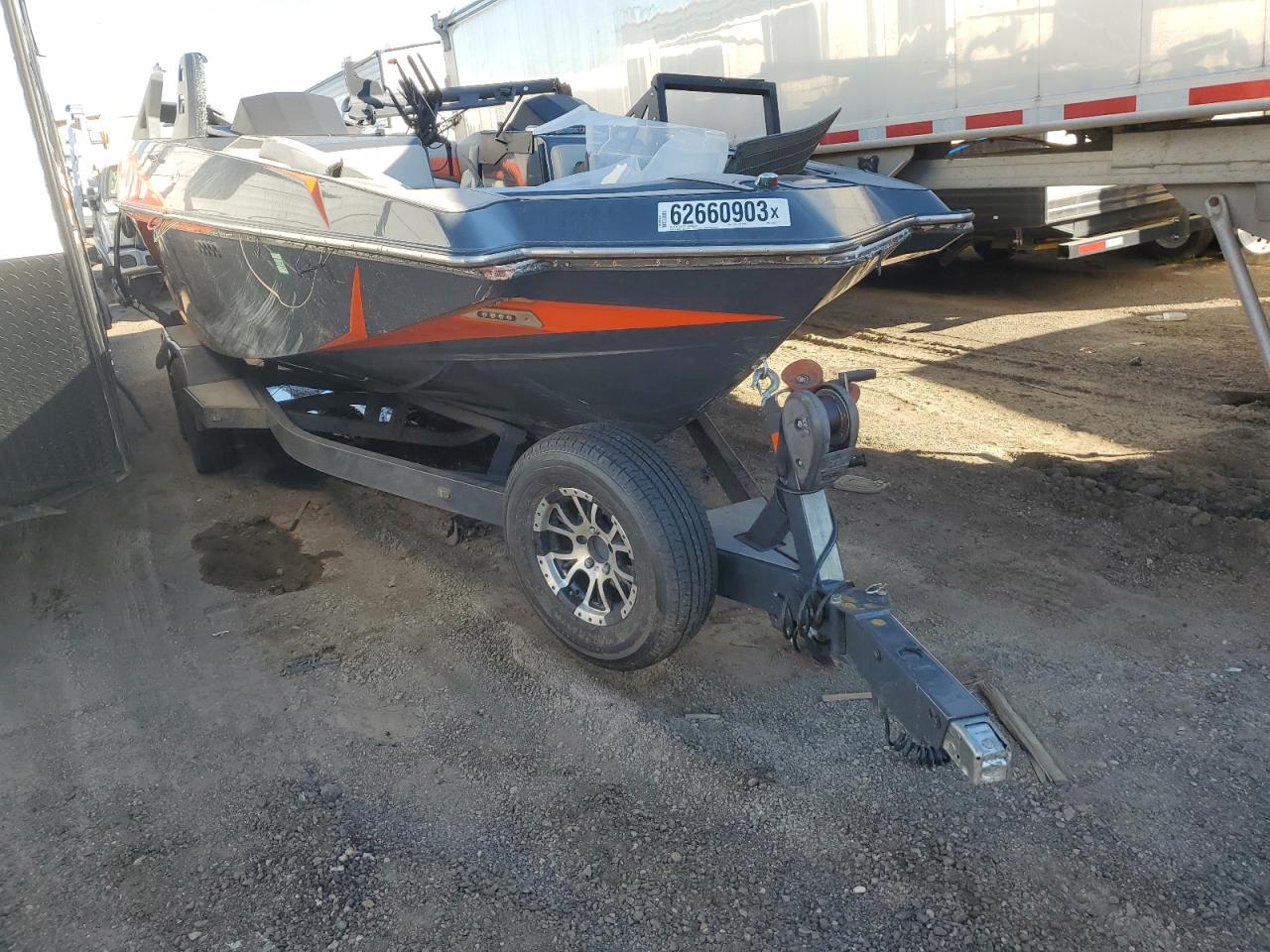 Malibu Axis wake