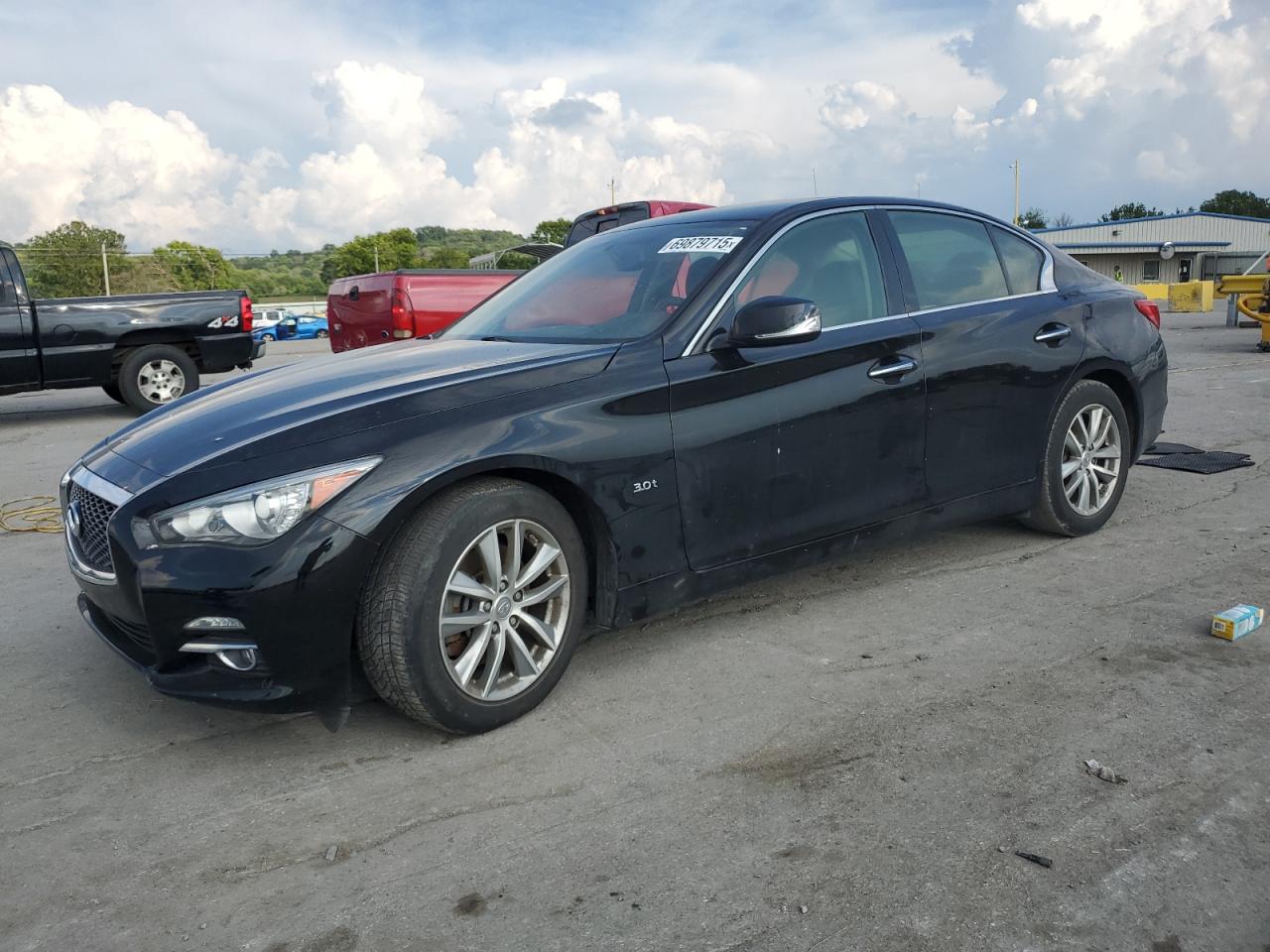 2017 Infiniti Q50 premiu