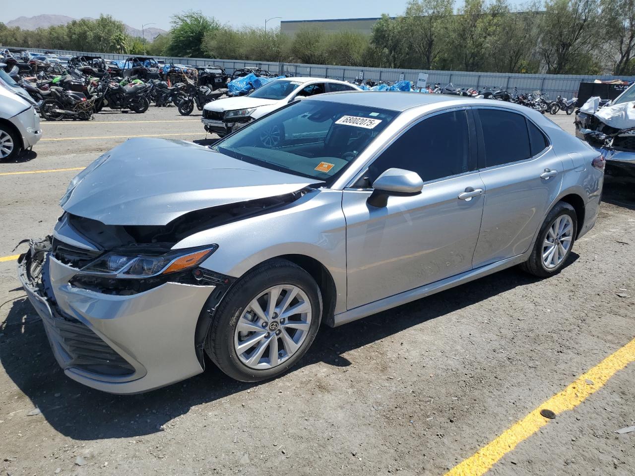 2024 Toyota Camry le