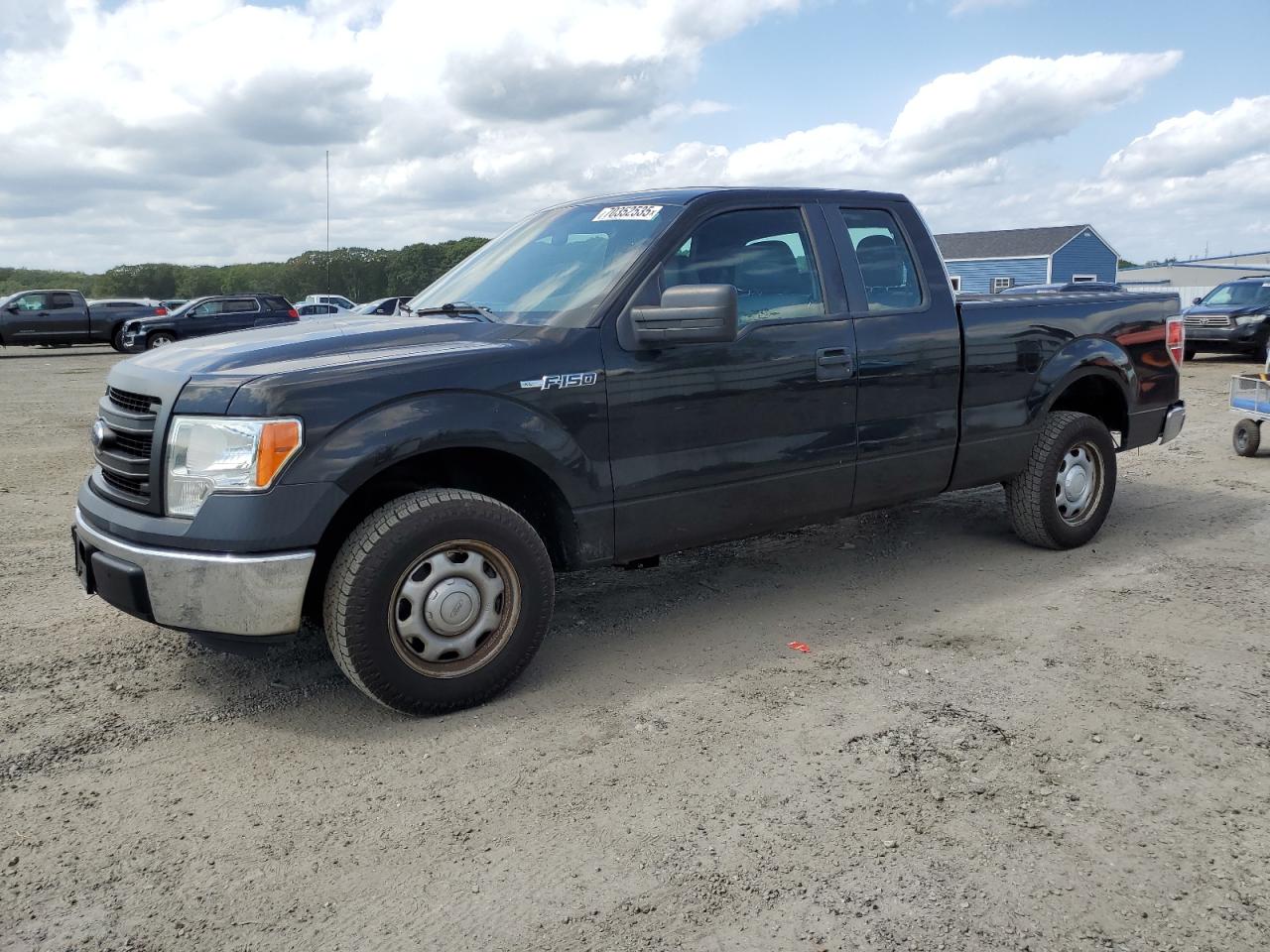 2014 Ford F150 super cab
