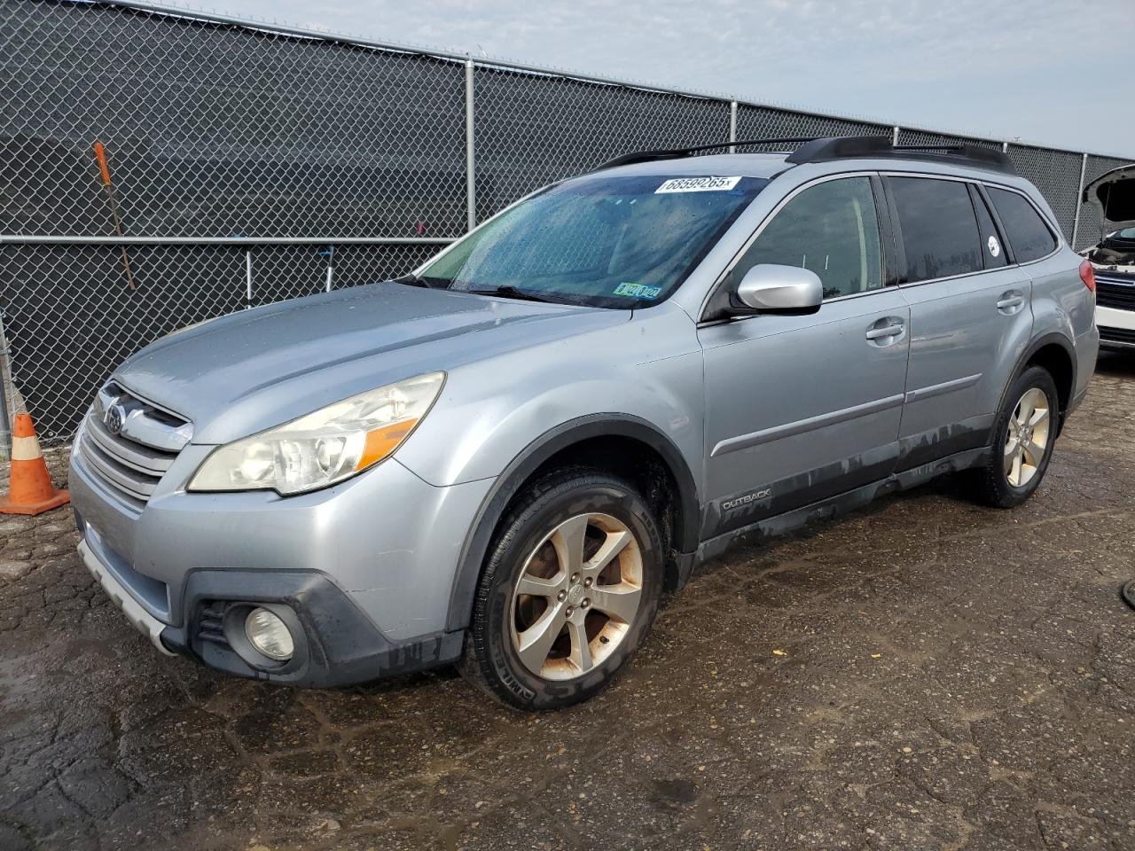 2013 Subaru Outback 2.