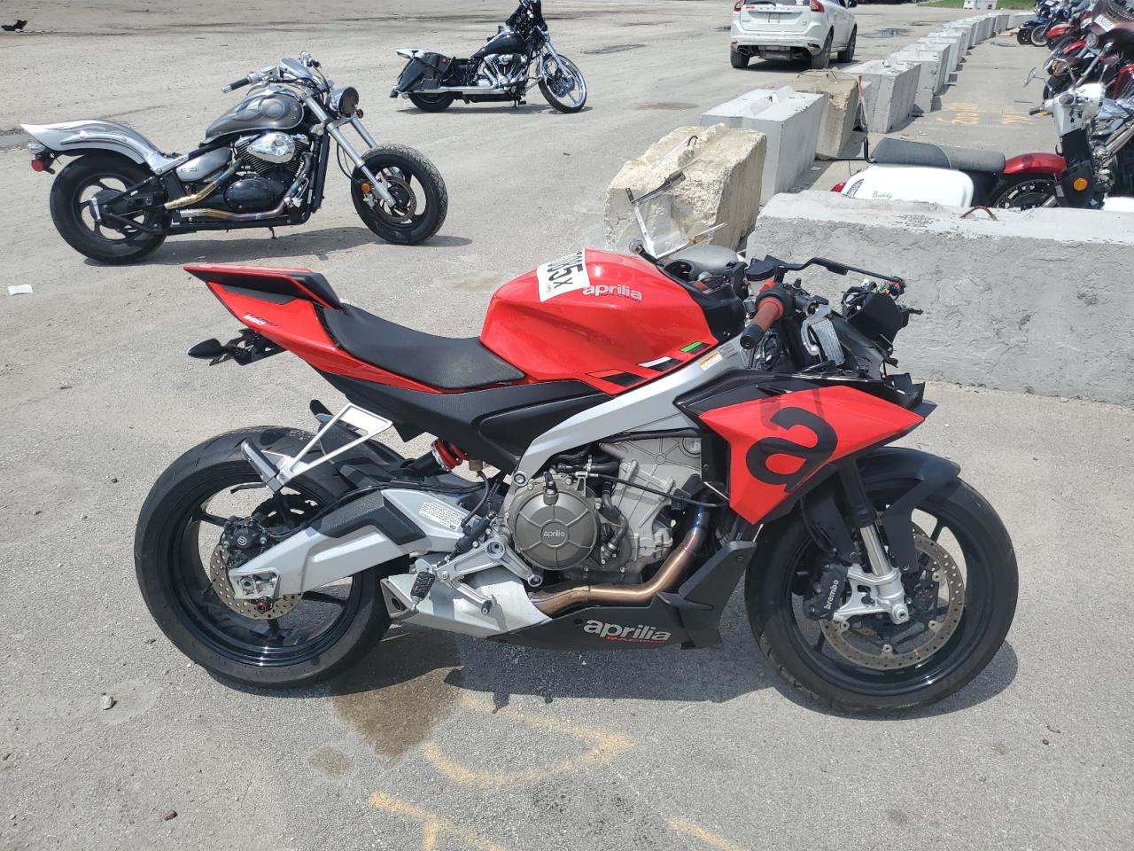 2023 Aprilia Tuono 660