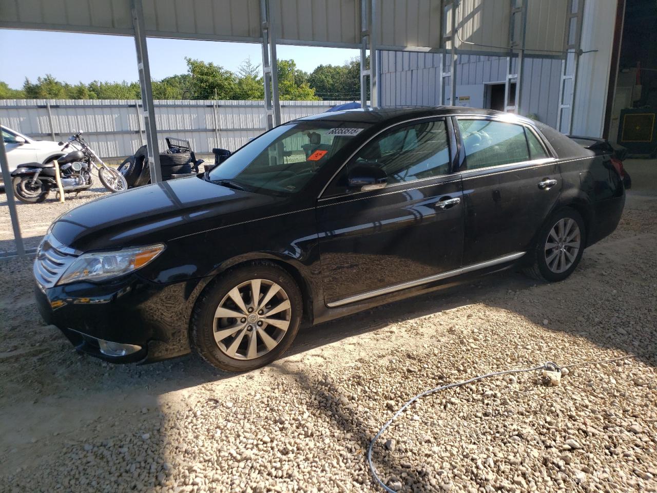 2011 Toyota Avalon bas