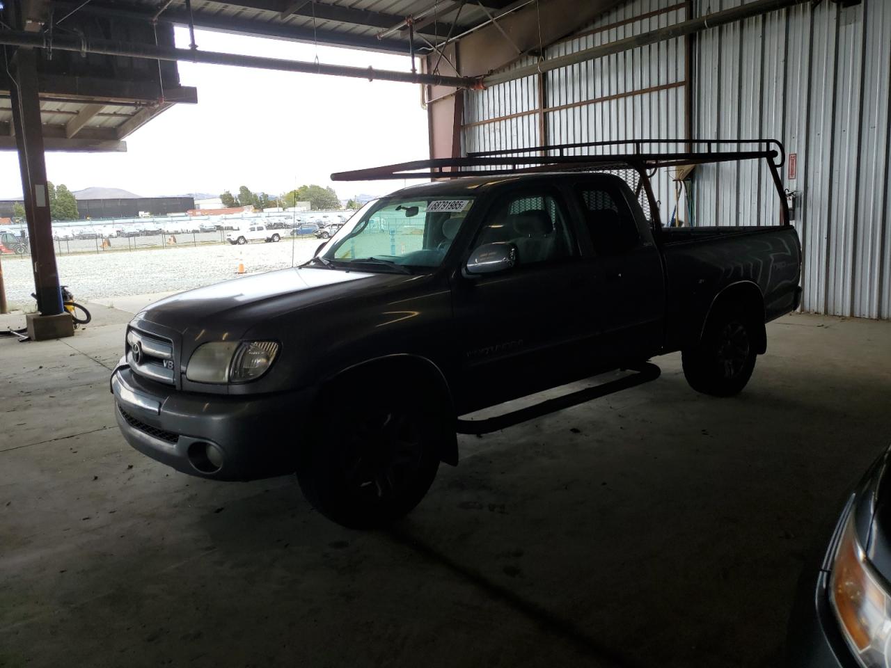 2003 Toyota Tundra acc