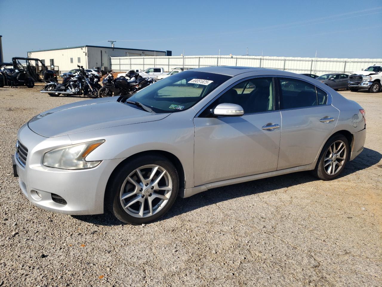 2010 Nissan Maxima s