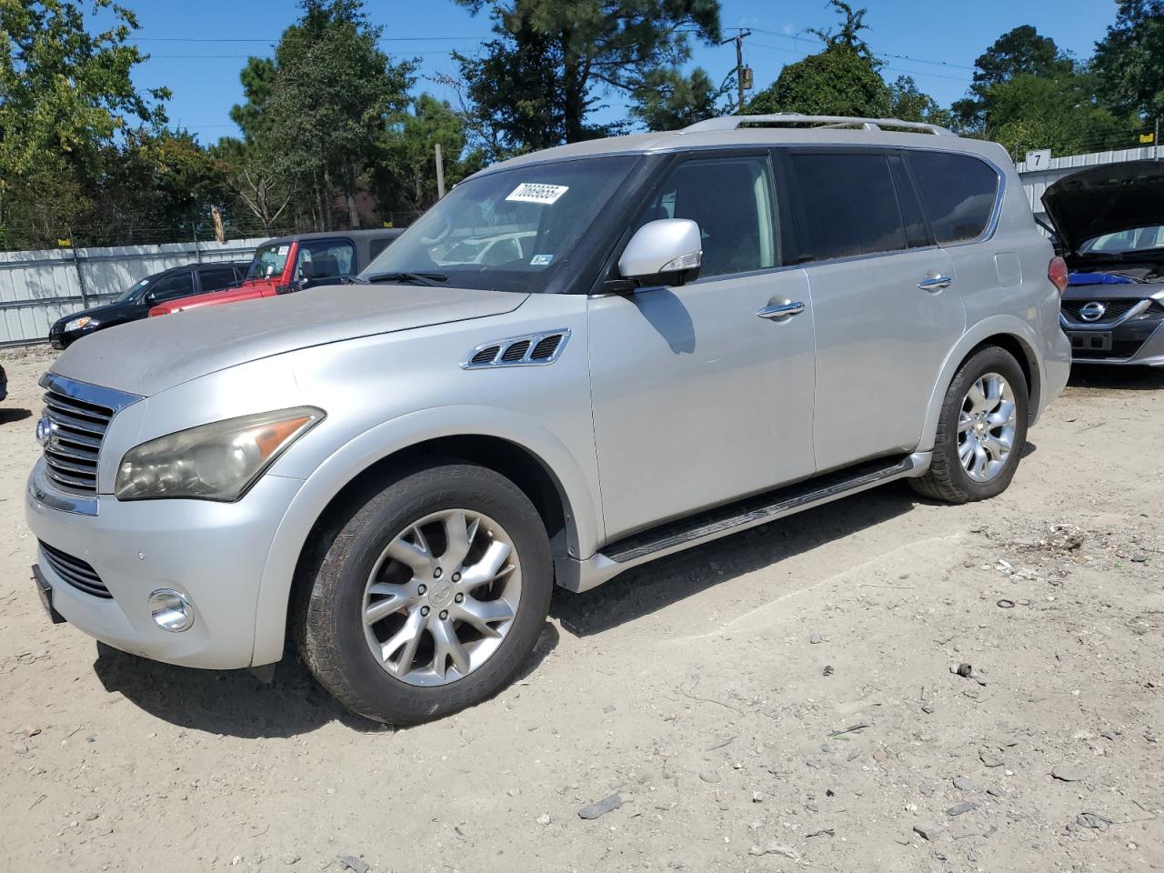 2012 Infiniti Qx56