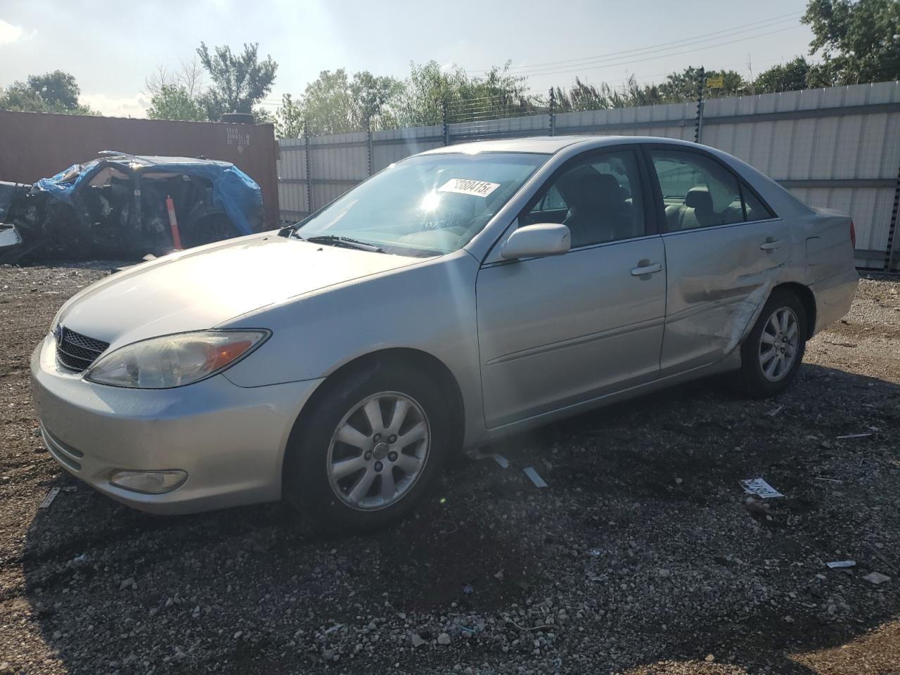 2003 Toyota Camry le