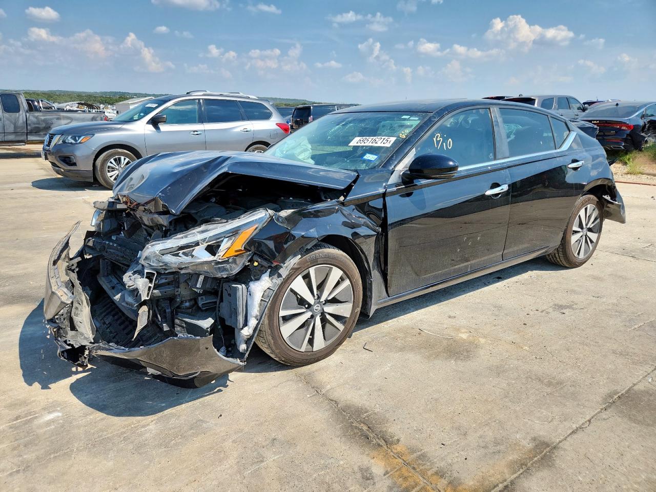 2021 Nissan Altima sv SV
