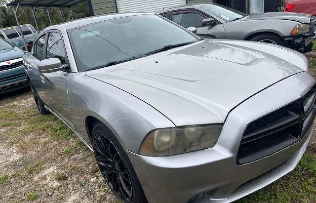 2014 Dodge Charger se
