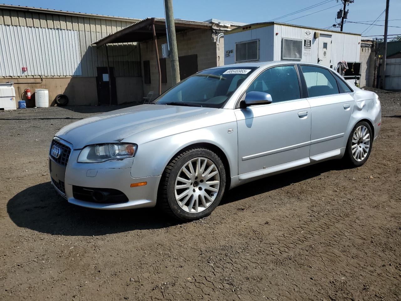 Audi S4 quattro