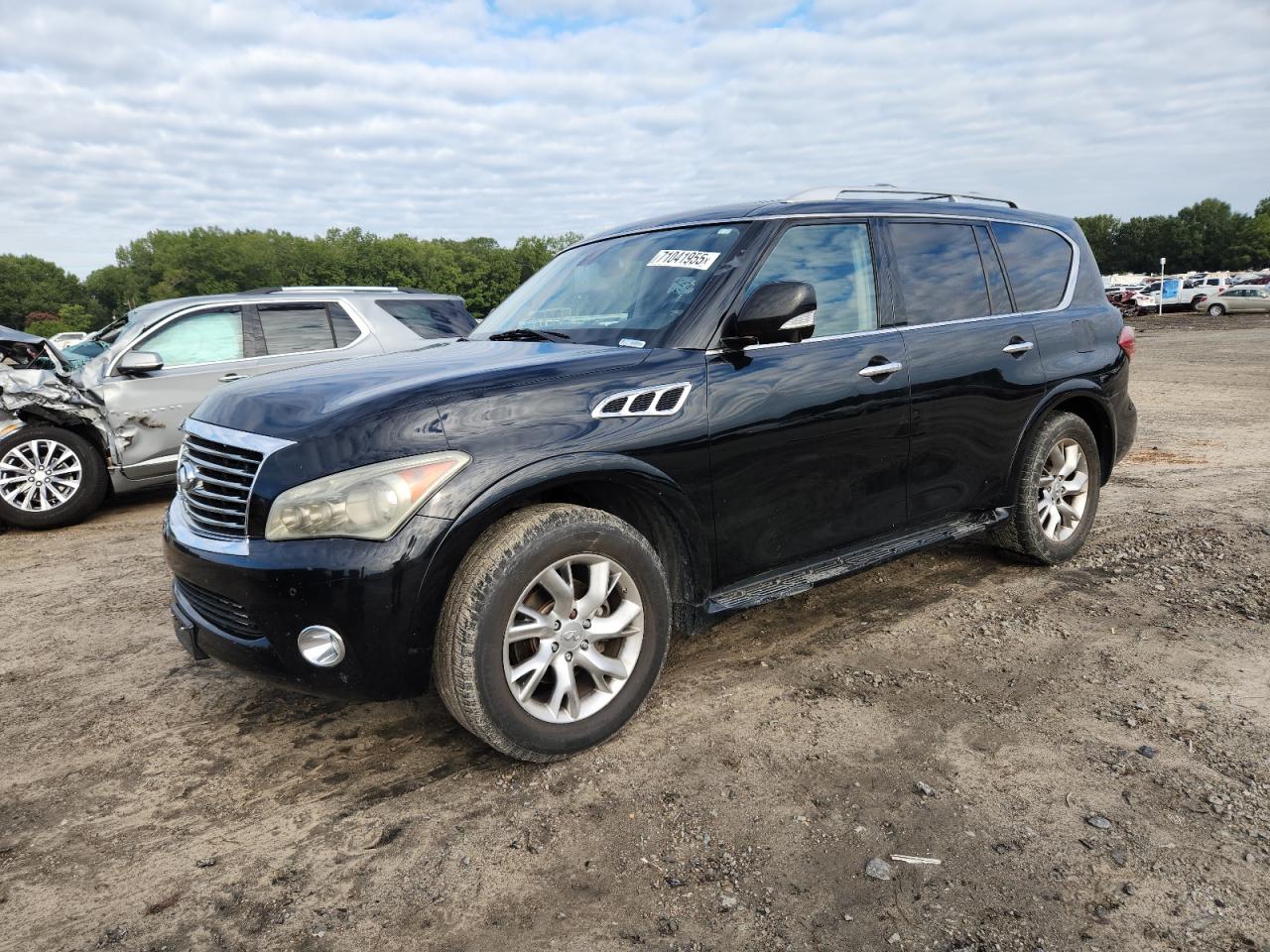 2012 Infiniti Qx56