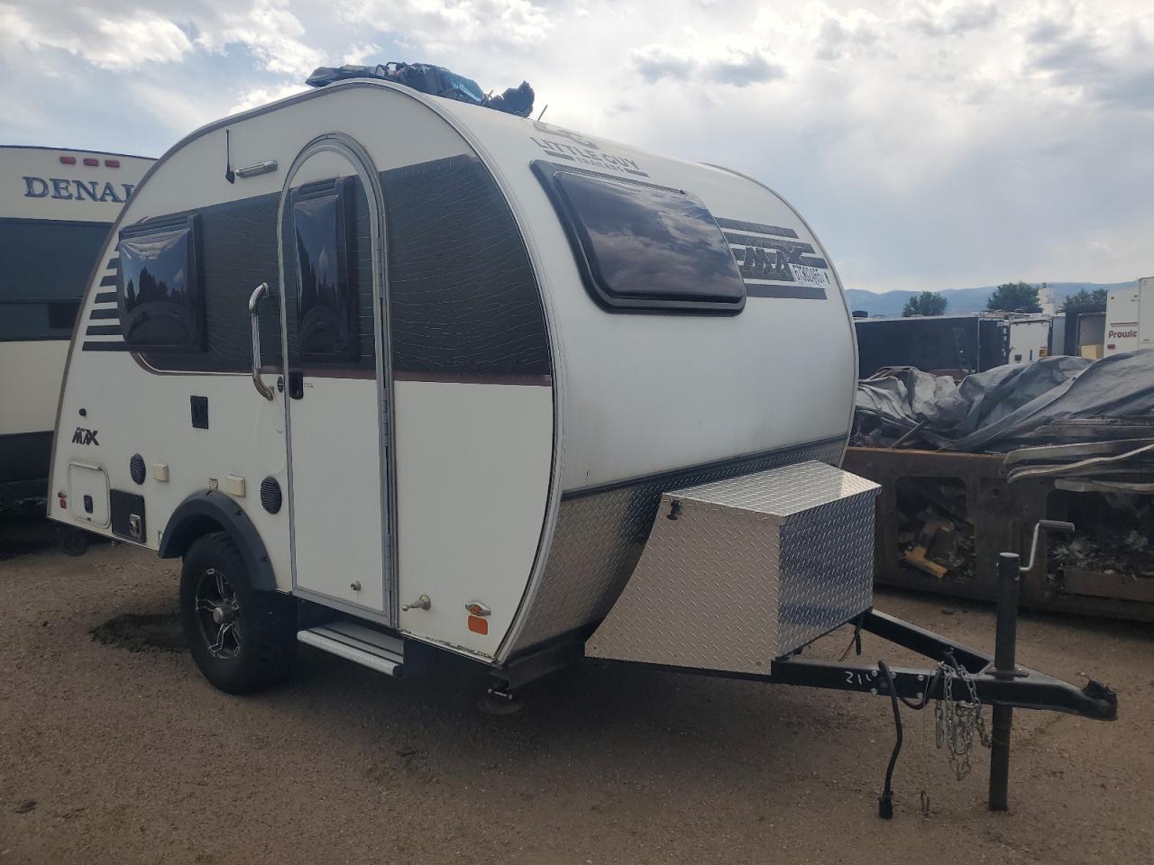 Xtreme outdoors Mini max