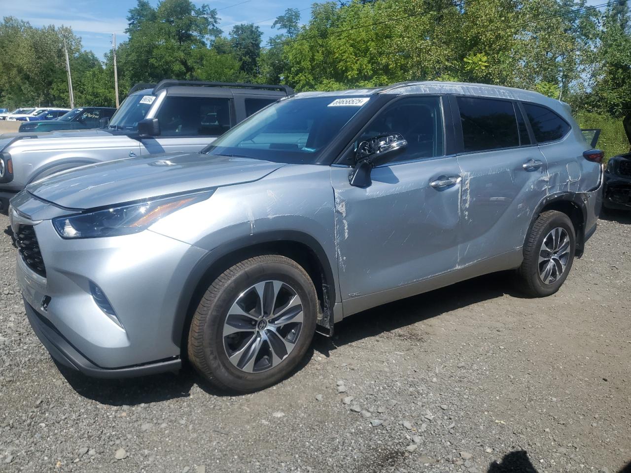 2024 Toyota Highlander hybrid xle