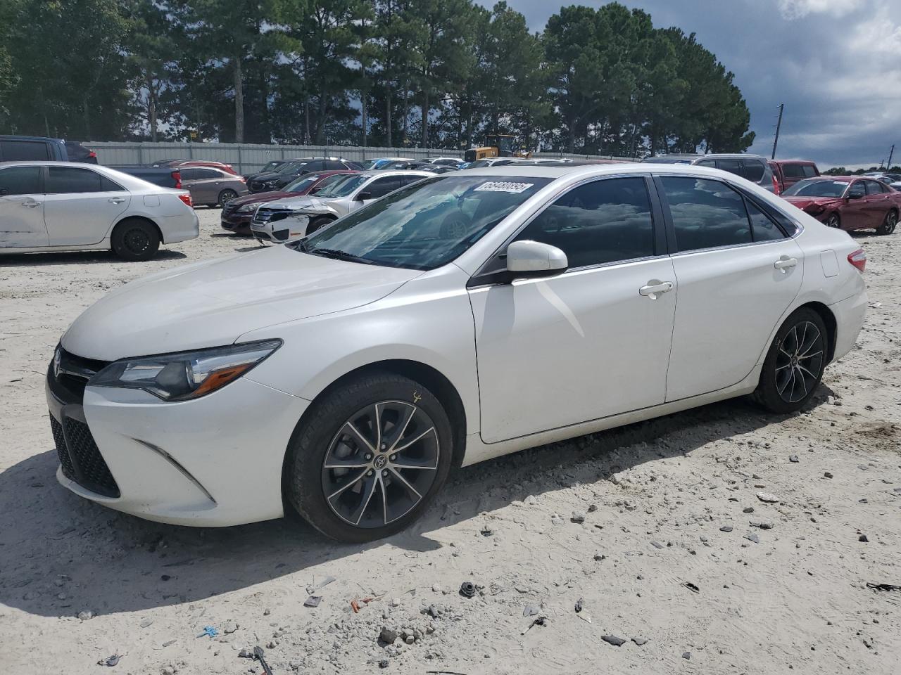 2015 Toyota Camry le