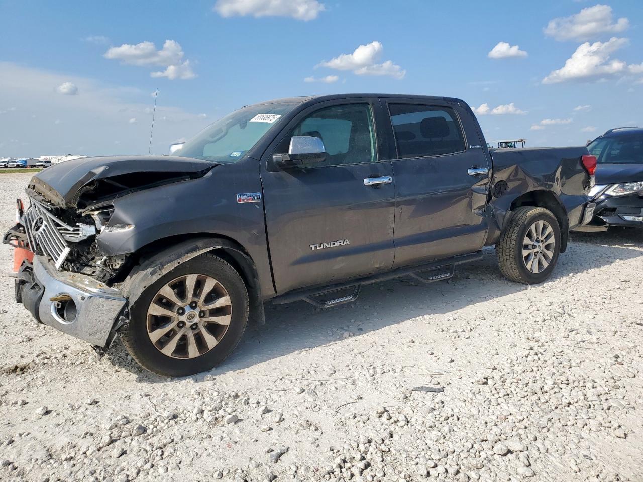 2011 Toyota Tundra cre