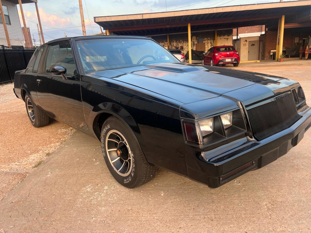 1984 Buick Regal t-ty