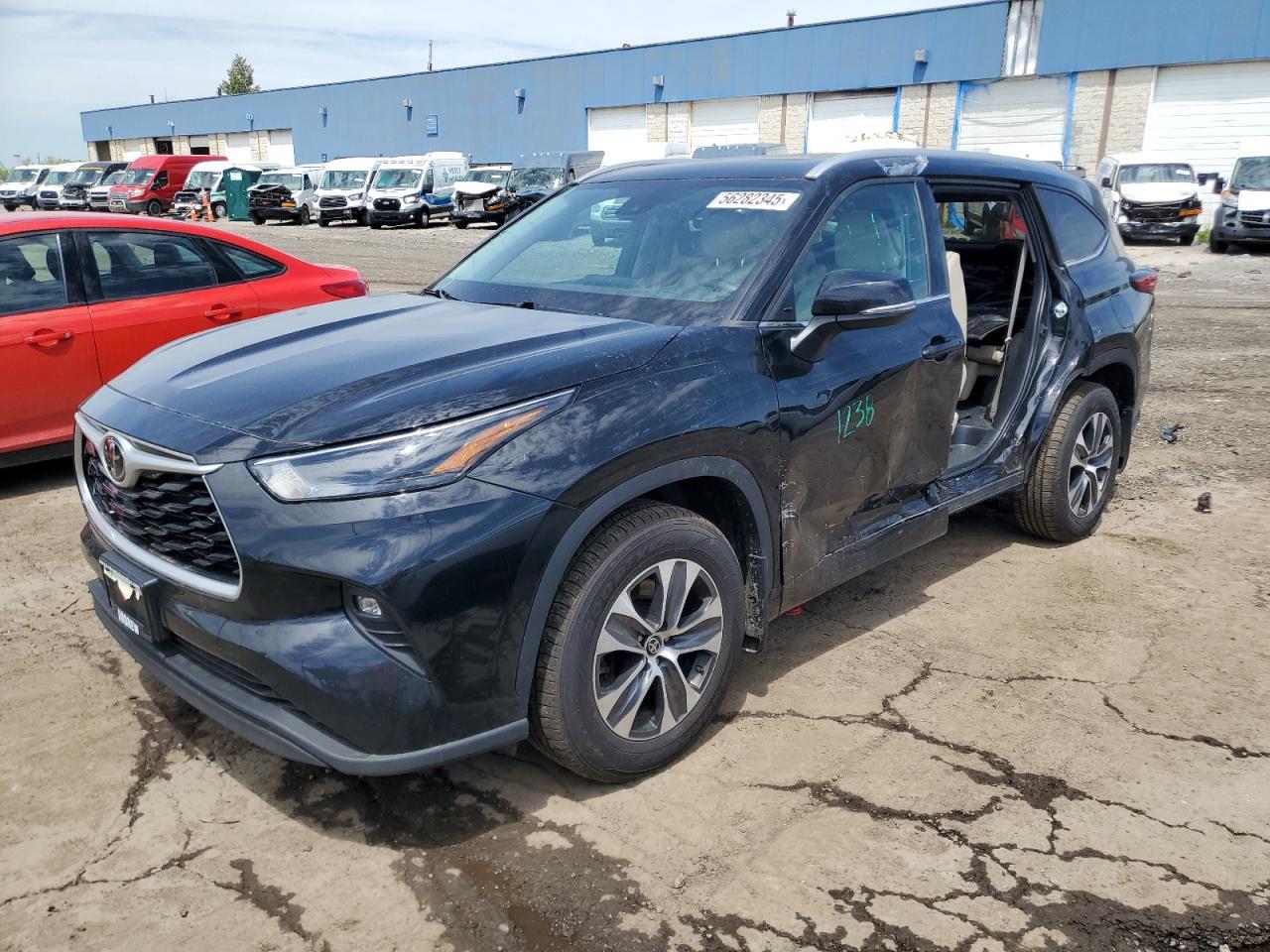 2022 Toyt Highlander xle