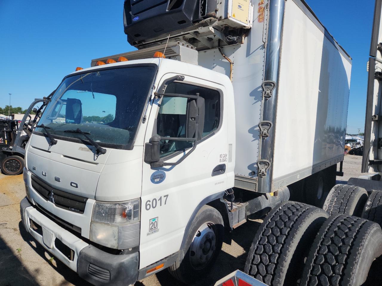 2014 Mitsubishi Fe fec72s