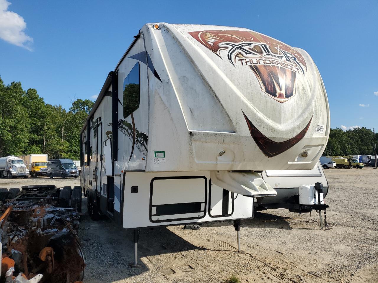 2013 Wildwood 5th wheel