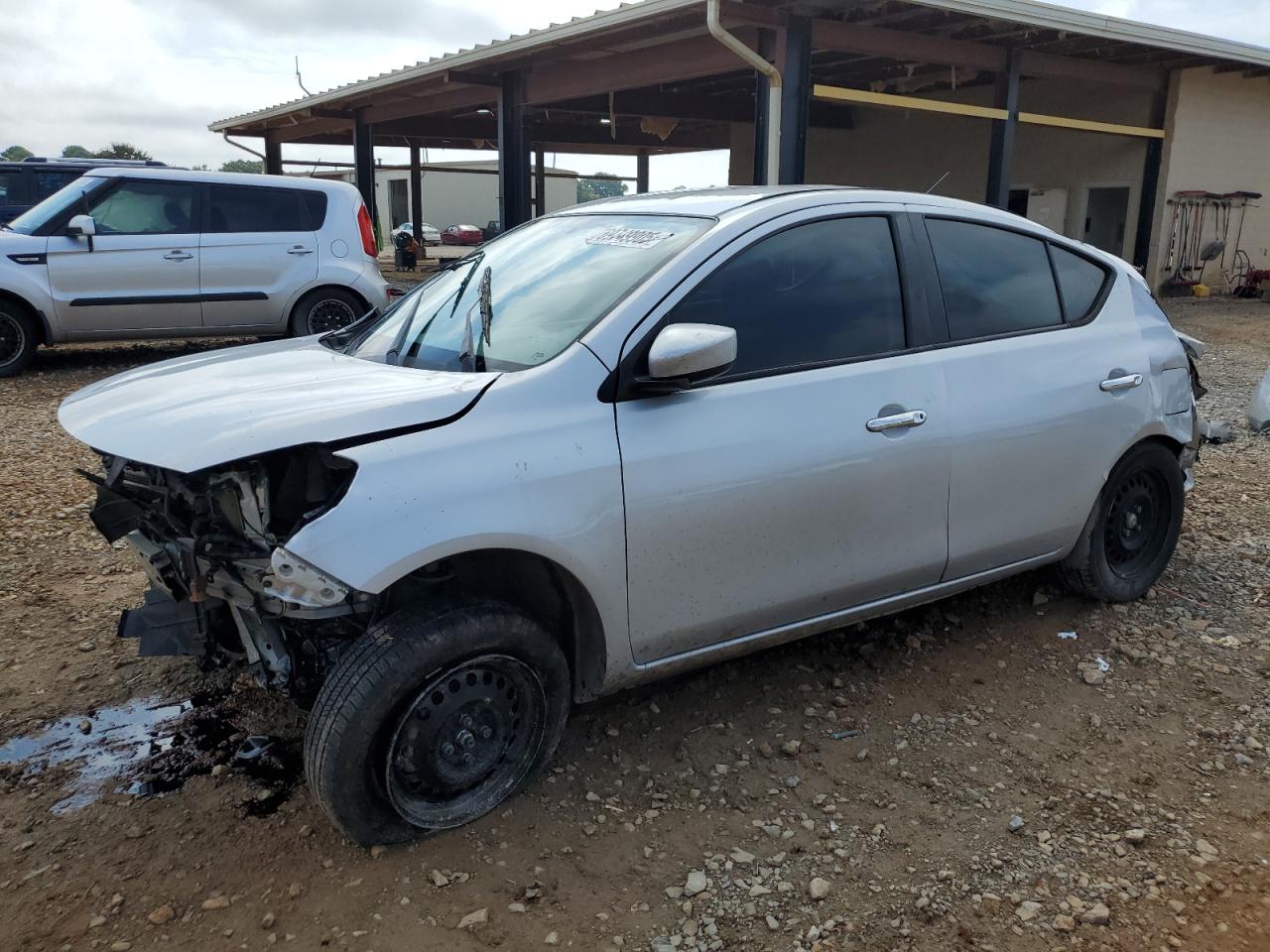 2019 Nissan Versa s