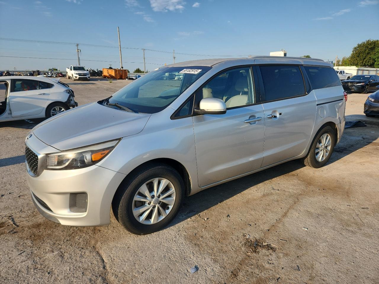 2015 Kia Sedona lx