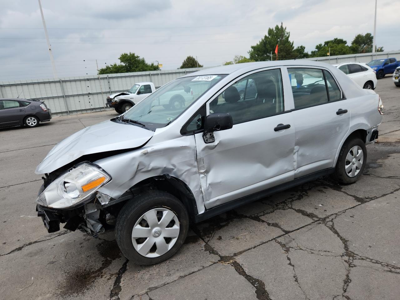 2009 Nissan Versa s