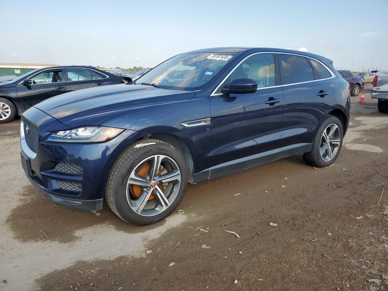 2018 Jaguar F-pace pre