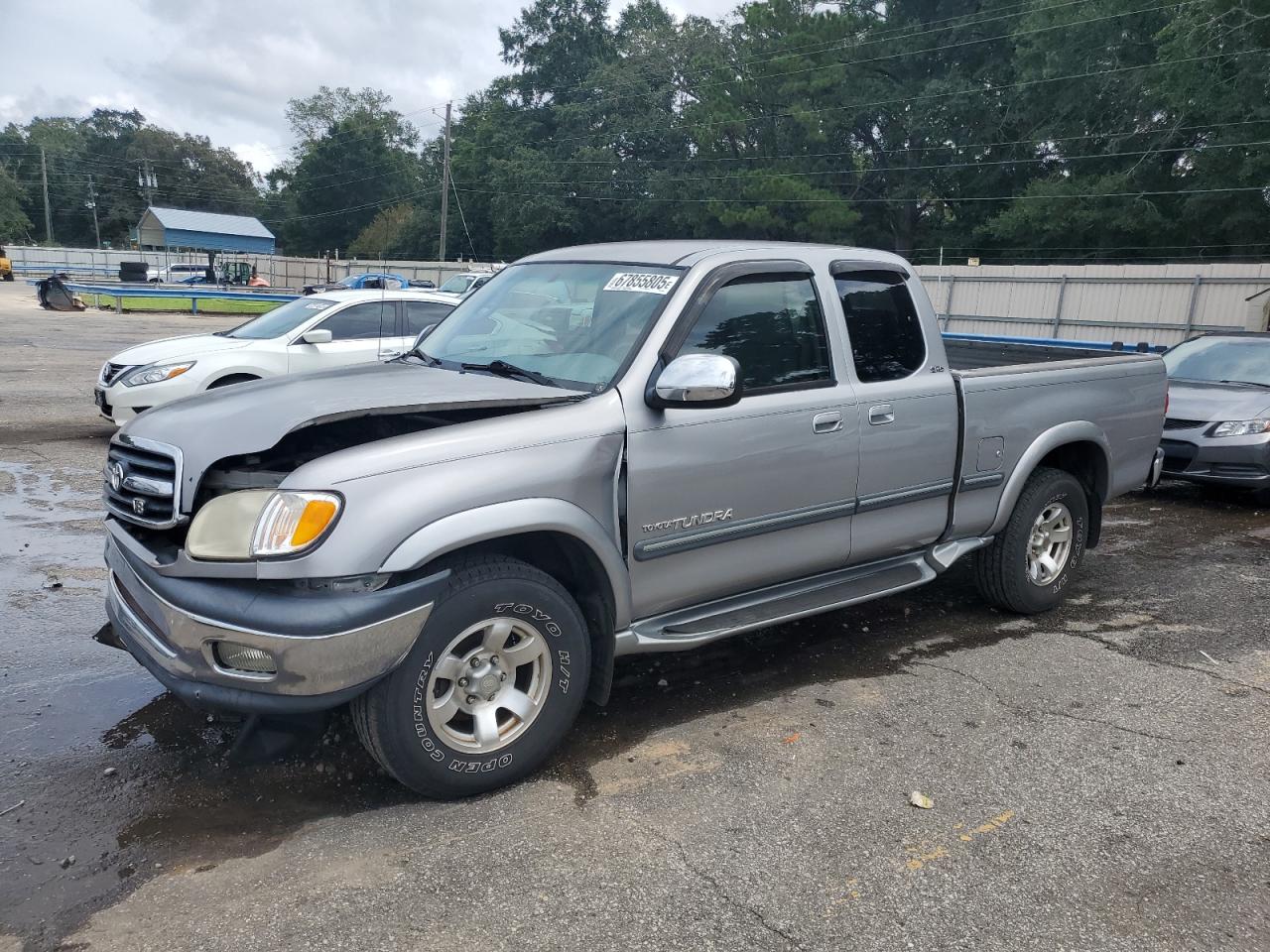 2001 Toyota Tundra acc