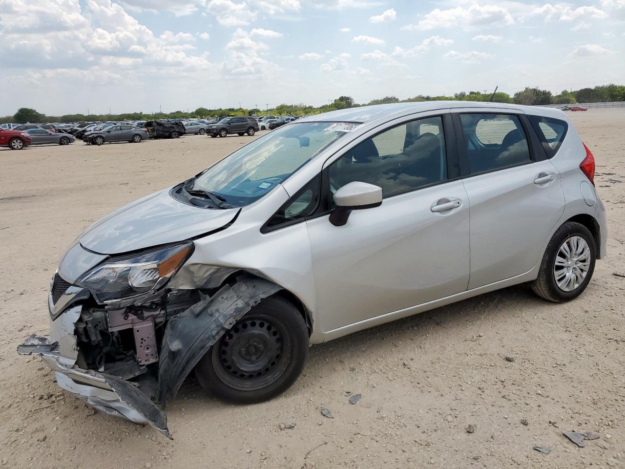 2017 Nissan Versa note