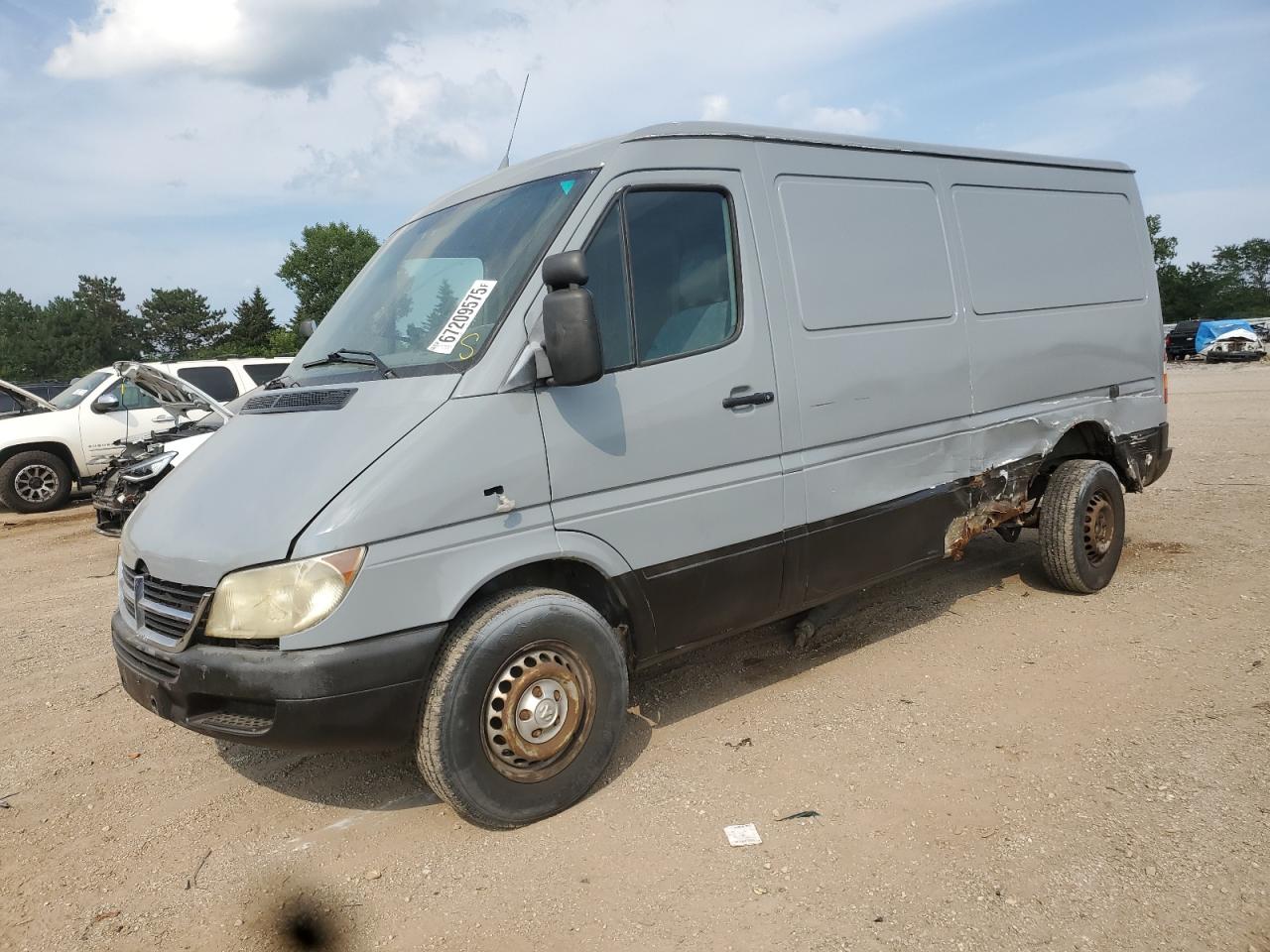 Dodg Sprinter 2500 140" w