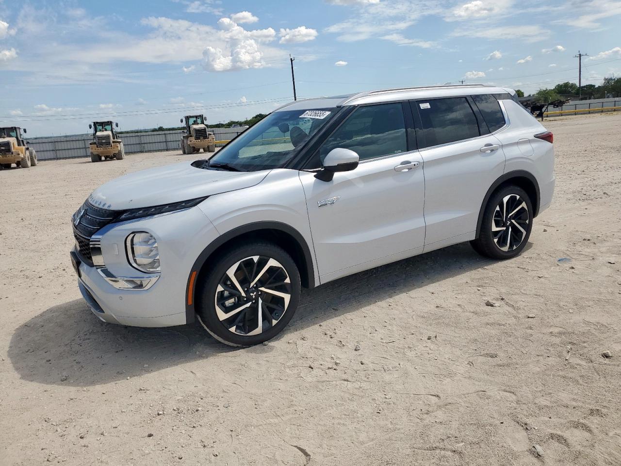 Mitsubishi Outlander sel