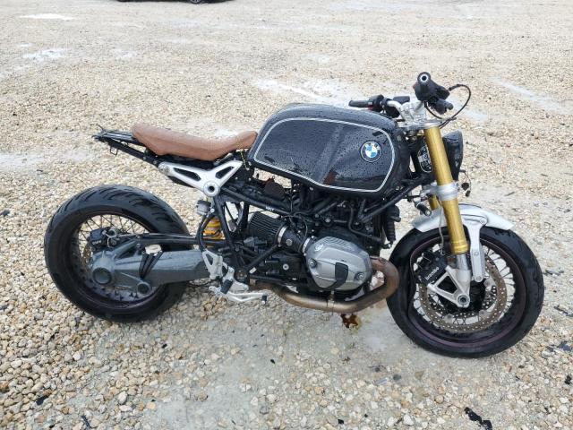 2015 BMW R nine t
