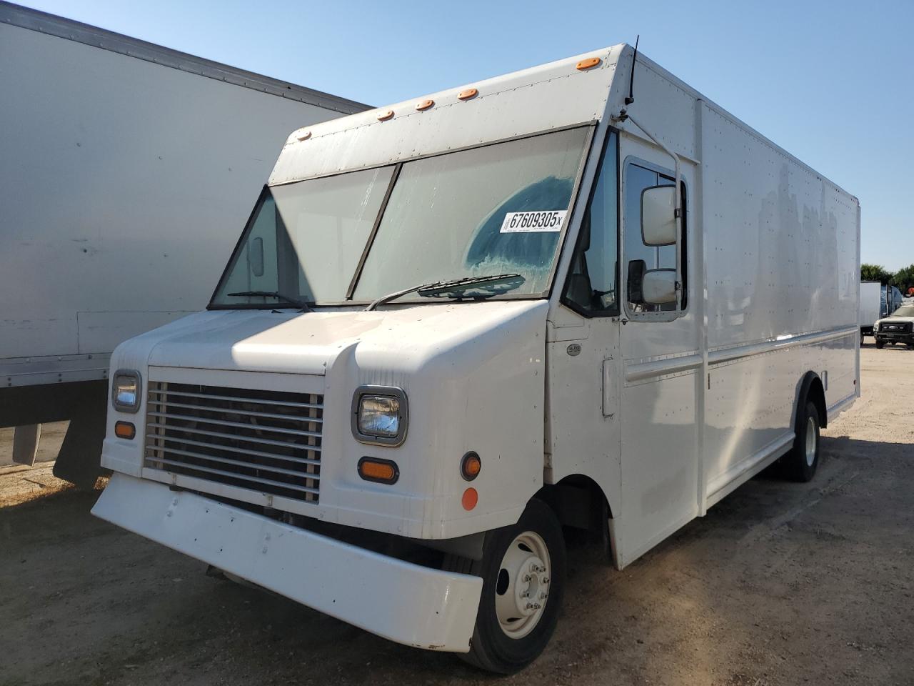 2010 Ford Econoline e450 super duty commercial stripped chassis