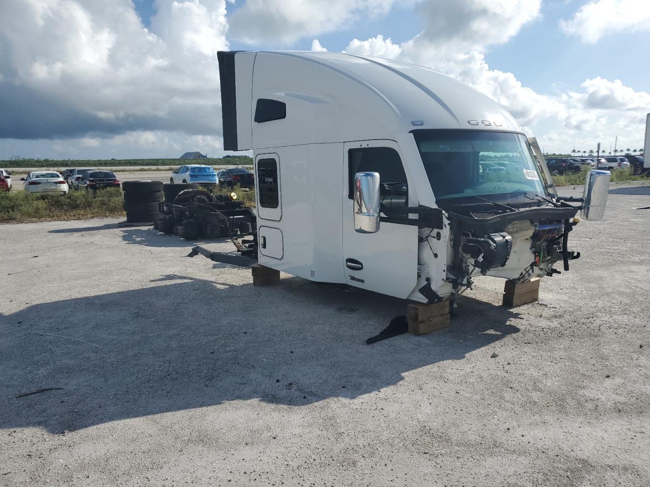 2024 Kenworth Constructi