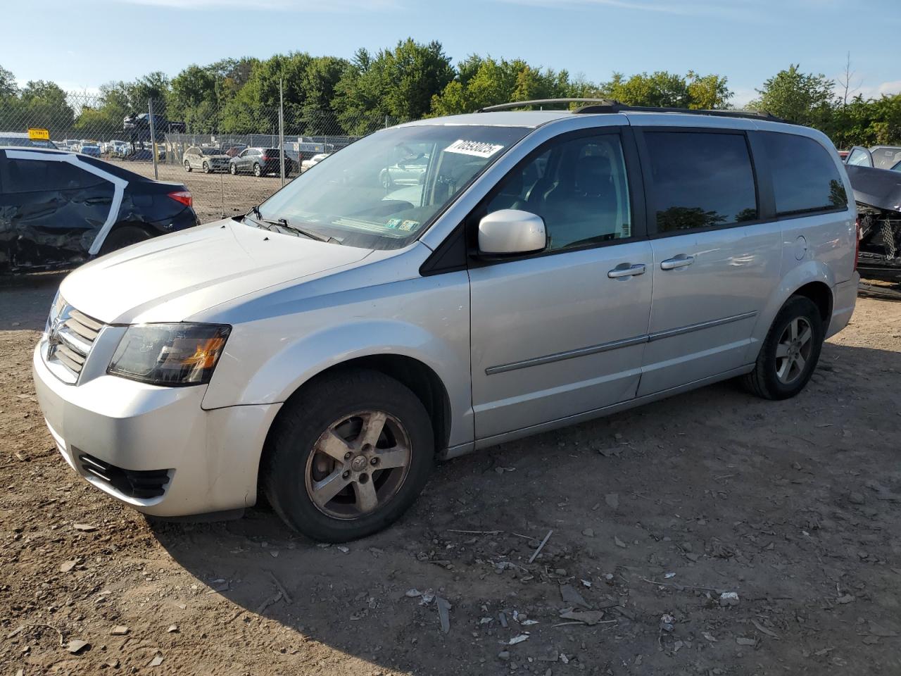 2010 Dodge Grand cara