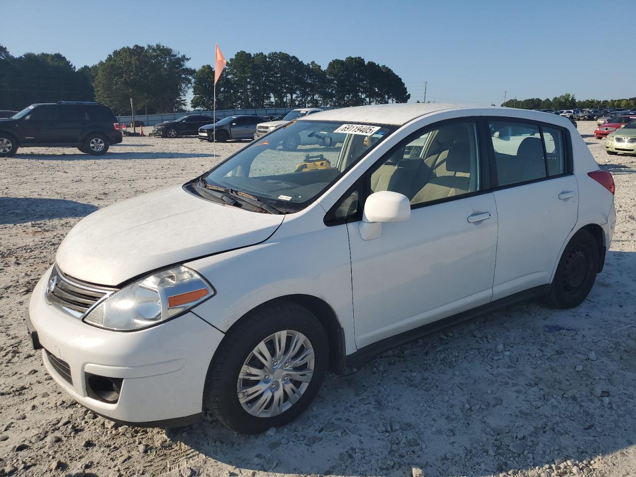 2011 Nissan Versa s