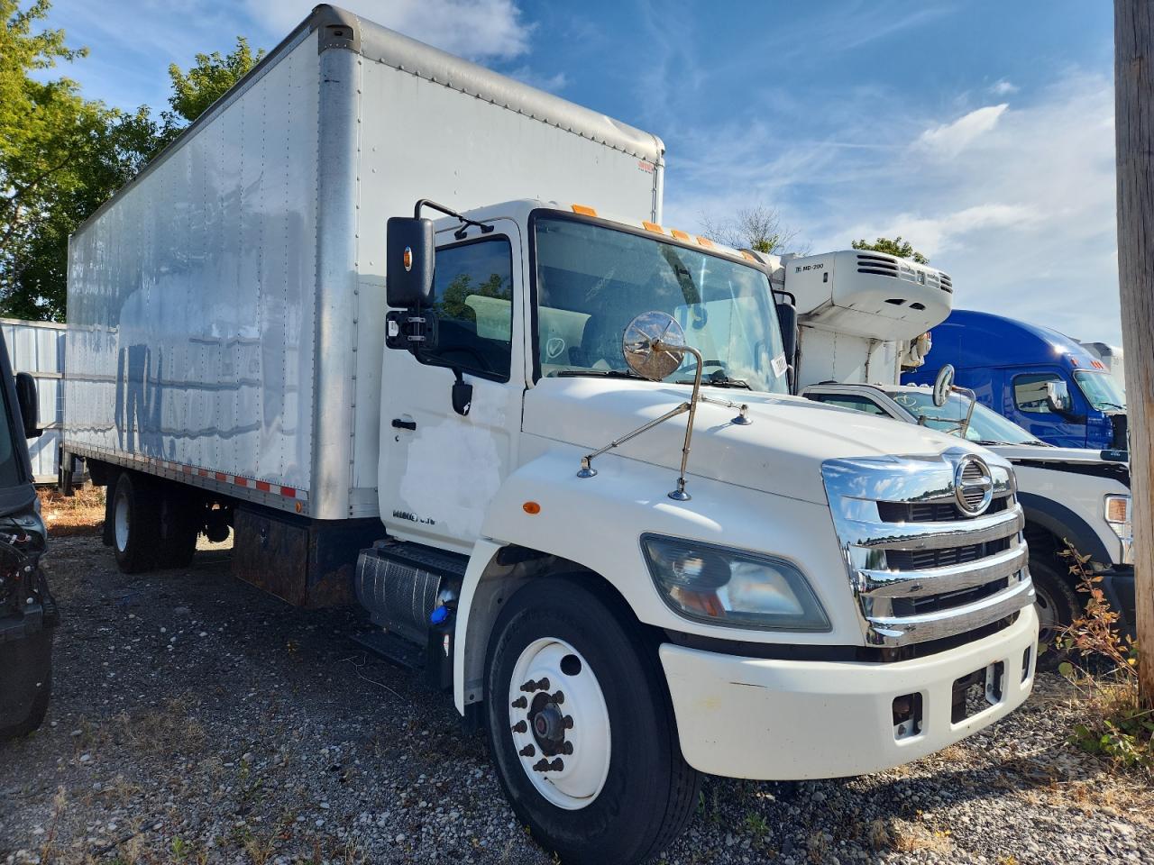 2015 Hino Hino 338