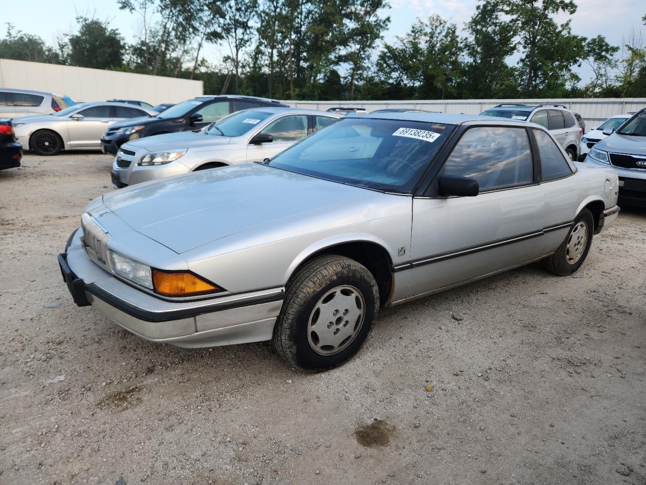 Buick Regal cust