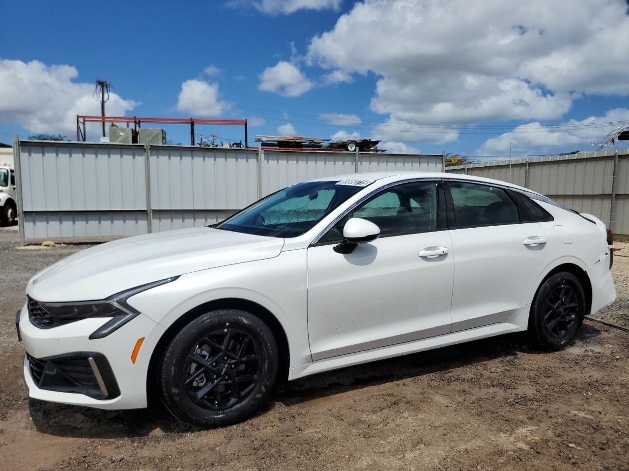 2025 Kia K5 lxs