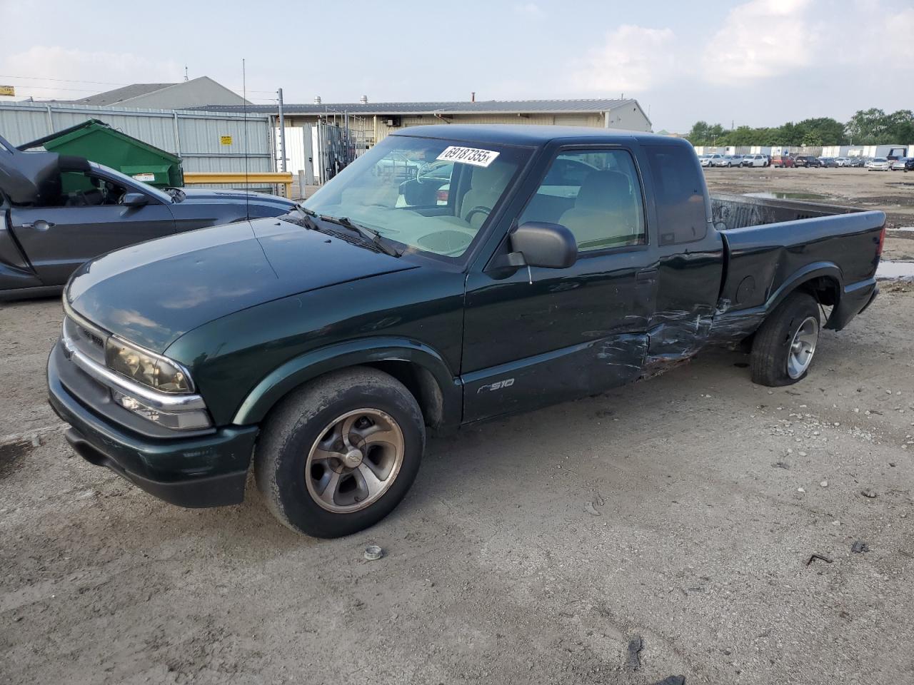 2002 Chevrolet S truck s1